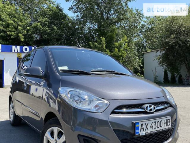 Hyundai i10