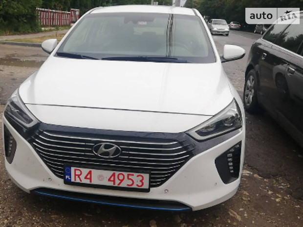 Hyundai Ioniq