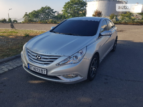 Hyundai Sonata 2010