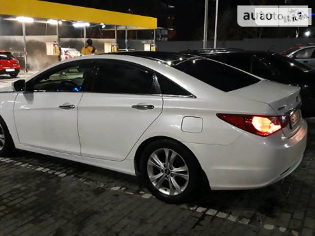 Hyundai Sonata