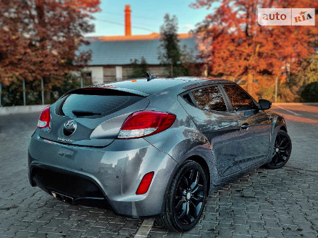 Hyundai Veloster 2012