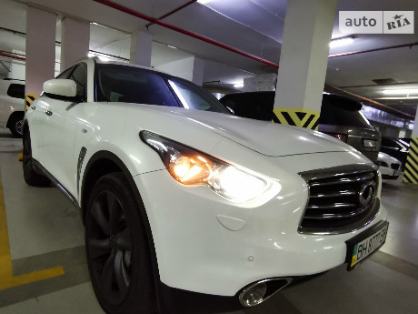 Infiniti FX 37 2012