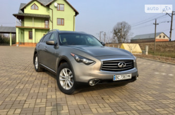 Infiniti FX 37  2013