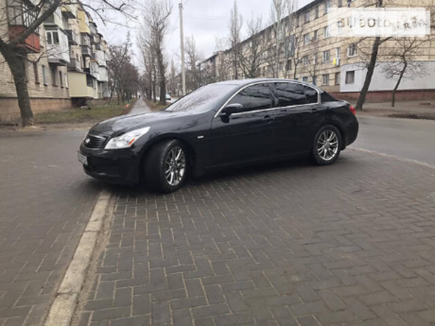 Infiniti G35