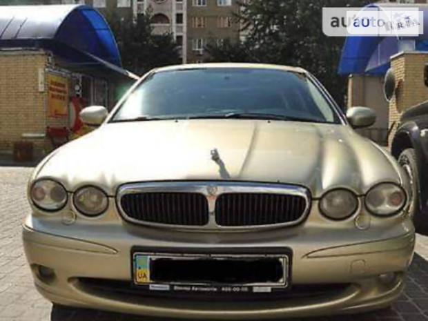 Jaguar X-Type