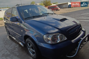 Kia Carnival  2004