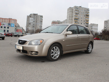 Kia Cerato 2004