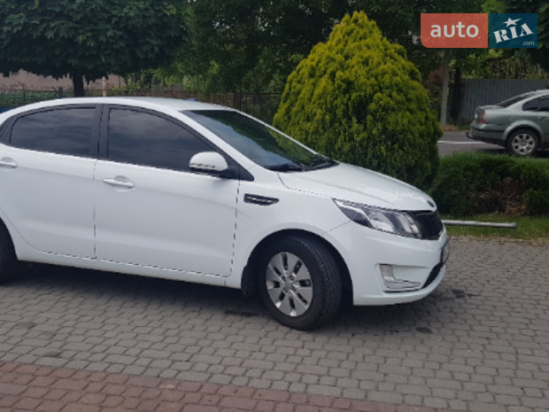 Rio Kia Rio