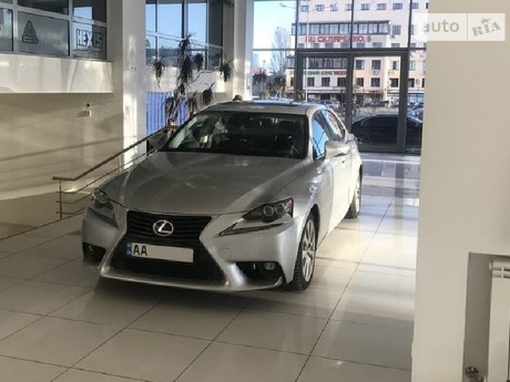 Lexus IS 2014