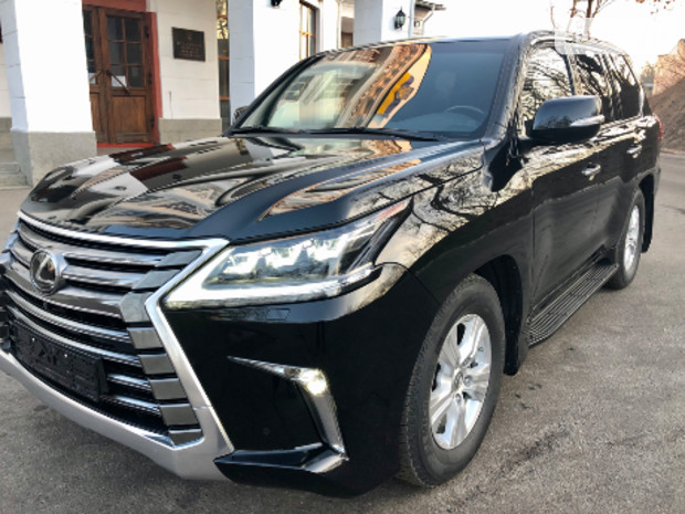 Lexus LX 450