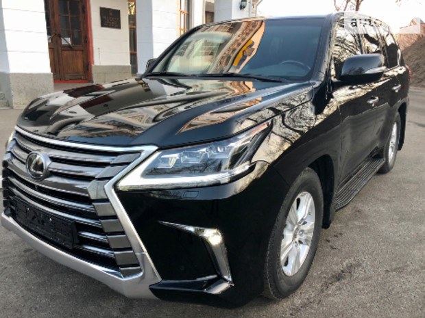 Lexus LX 450