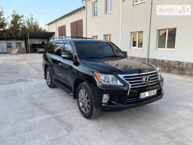 Lexus LX 570