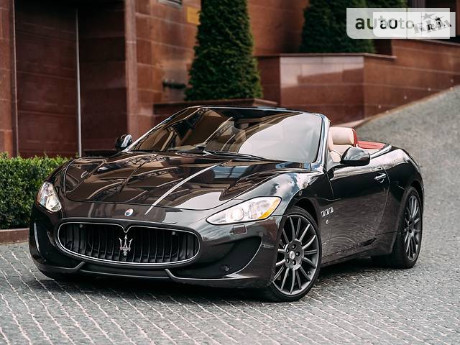 Maserati GranCabrio 2010