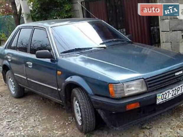 Mazda 323