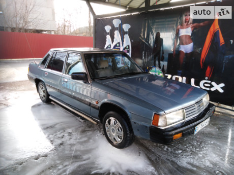 Mazda 929 1985