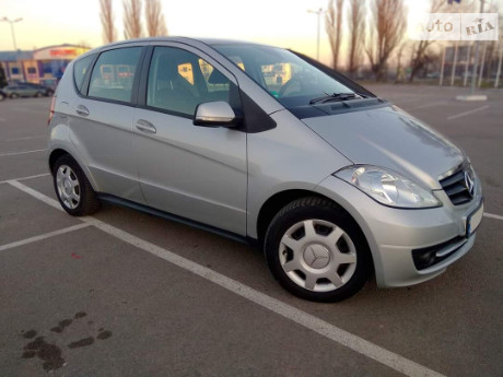 Mercedes-Benz A 180 2011