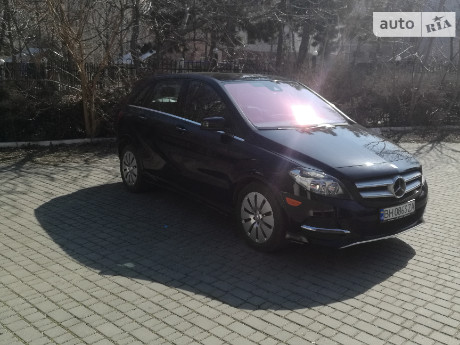 Mercedes-Benz B 250 2015