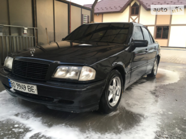 C 180 Mercedes-Benz C 180