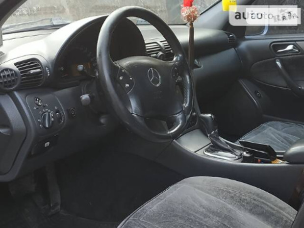 Mercedes-Benz C 200