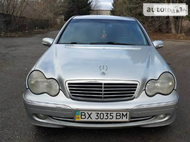 Mercedes-Benz C 200