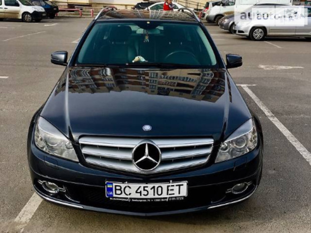 Mercedes-Benz C 220