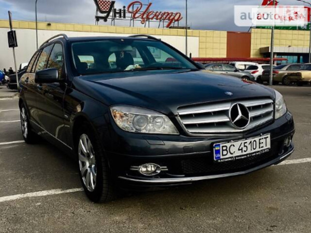 Mercedes-Benz C 220