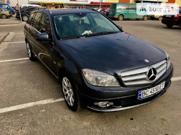 Mercedes-Benz C 220