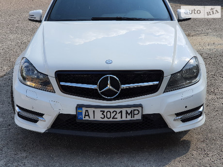 Mercedes-Benz C 300 2013