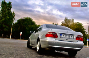 Mercedes-Benz CLK-Class  1998