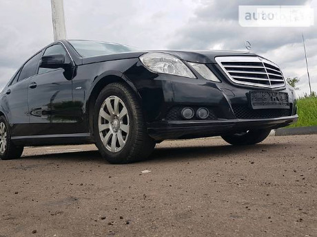 Mercedes-Benz E 200 2011