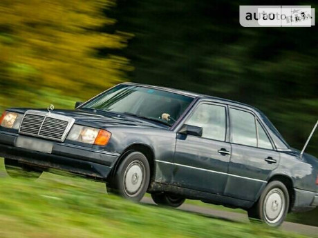 Mercedes-Benz E 200 1993