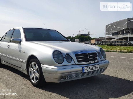 Mercedes-Benz E 200 1999