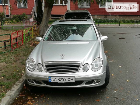 Mercedes-Benz E 220 2004