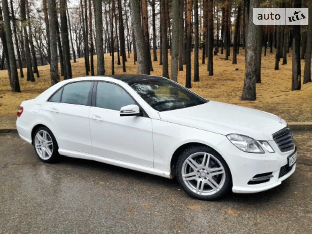 E 220 Mercedes-Benz E 220