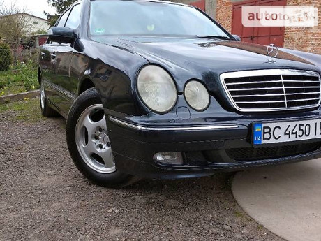 Mercedes-Benz E 270 2001