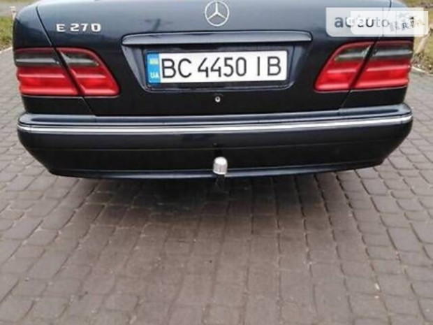 Mercedes-Benz E 270