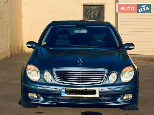 E 270 Mercedes-Benz E 270