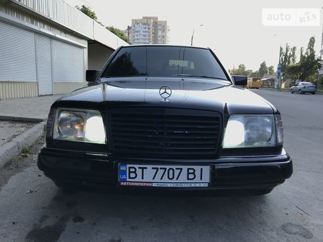Mercedes-Benz E 420 1992