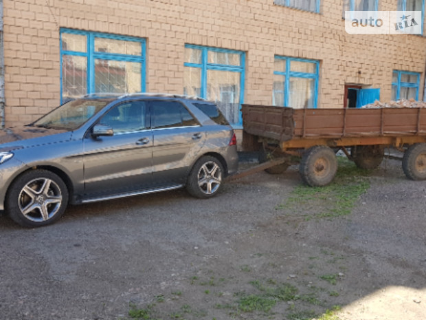 Mercedes-Benz GLE-Class