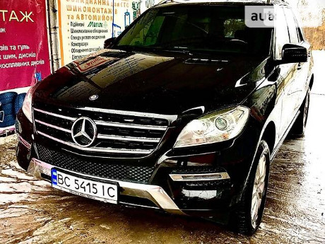 Mercedes-Benz ML 350 2012