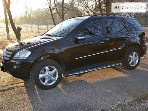 Mercedes-Benz ML 350