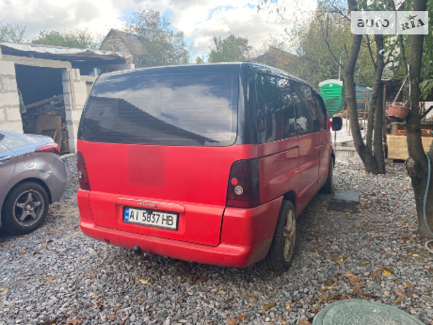 Mercedes-Benz Vito 108