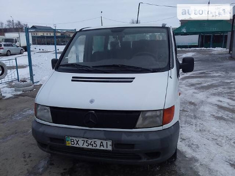 Mercedes-Benz Vito пасс. 2000