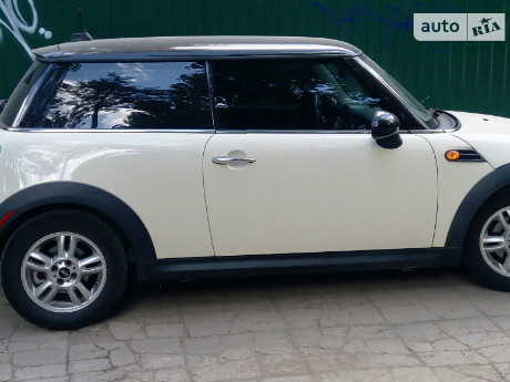 MINI Cooper 2012