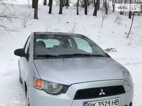 Mitsubishi Colt 2012