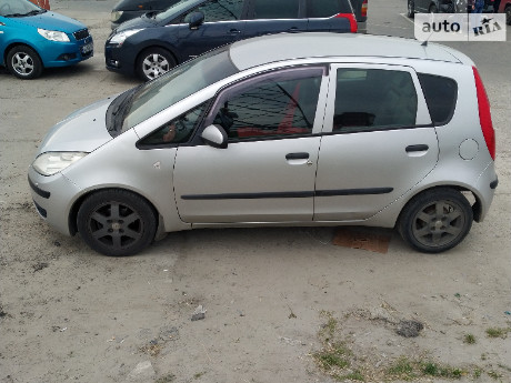 Mitsubishi Colt 2005