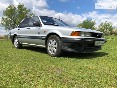 Mitsubishi Galant 1988