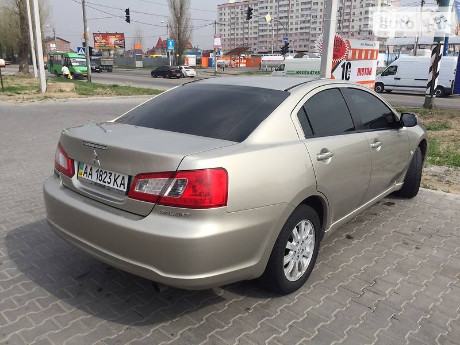 Mitsubishi Galant 2008