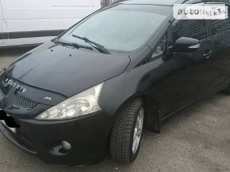 Mitsubishi Grandis 2008