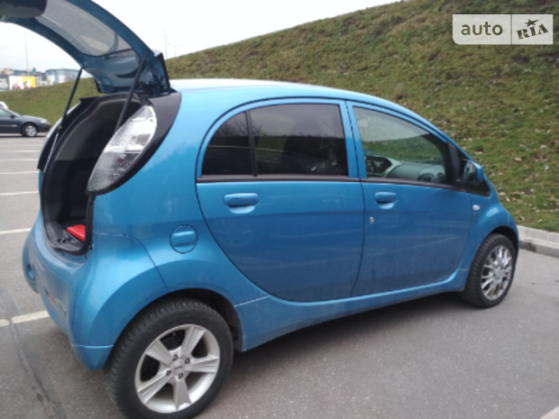 i-MiEV Mitsubishi i-MiEV